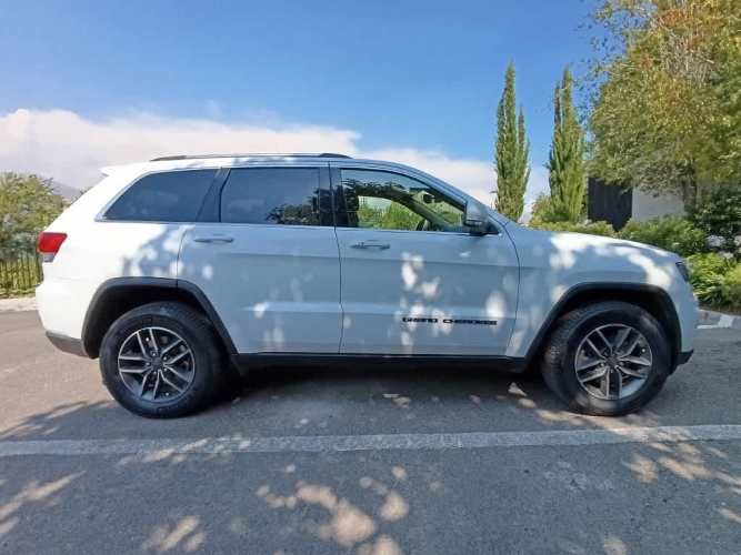 JEEP GRAND CHEROKEE 2019