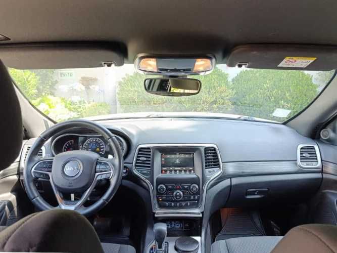 JEEP GRAND CHEROKEE 2019