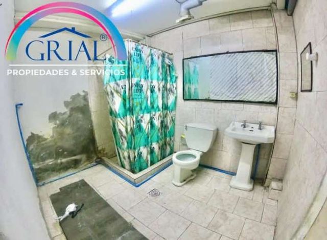 ARRIENDO CASA GRANDE CALLE RAFAEL SOTOMAYOR / ROMERO