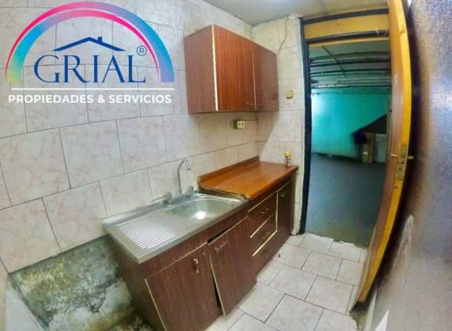 ARRIENDO CASA GRANDE CALLE RAFAEL SOTOMAYOR / ROMERO