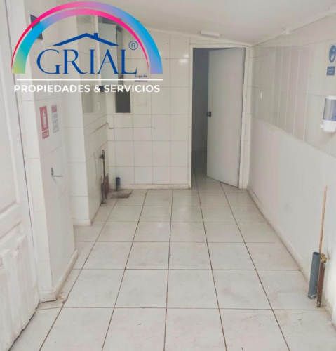 ¡Oportunidad Única! Casa con Local Comercial en Melipilla