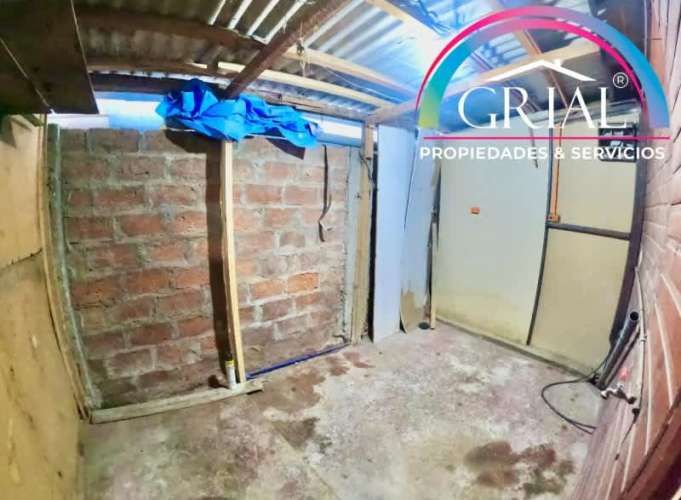 ¡Oportunidad Única! Casa con Local Comercial en Melipilla