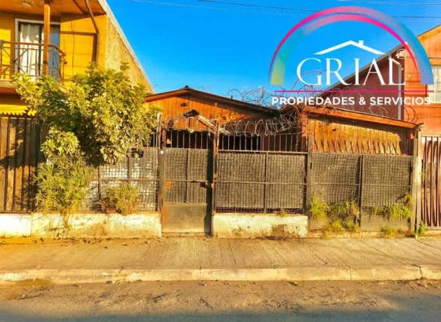 ¡Oportunidad Única! Casa con Local Comercial en Melipilla