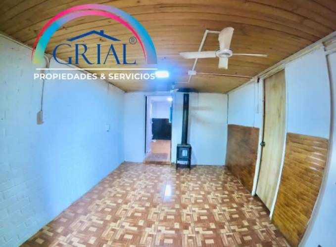 ¡Oportunidad Única! Casa con Local Comercial en Melipilla