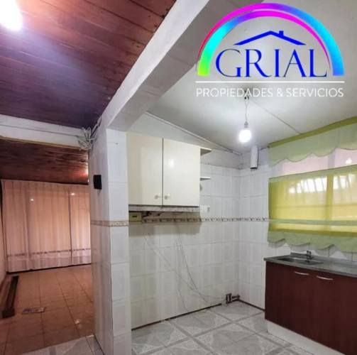 Amplia casa en Melipilla, Sector Centro