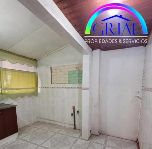 Amplia casa en Melipilla, Sector Centro