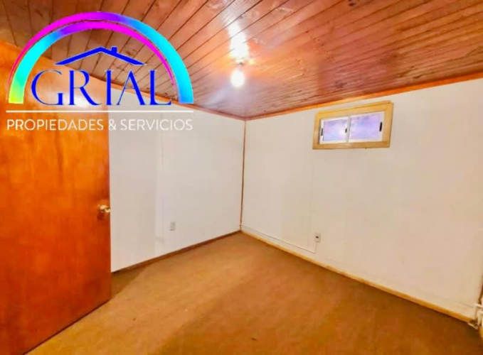 Amplia casa en Melipilla, Sector Centro