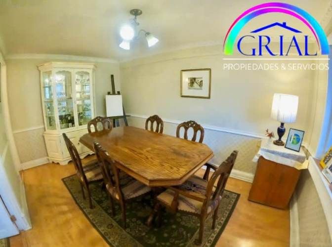 Vende Casa Chalet Estilo Victoriana El Bosque