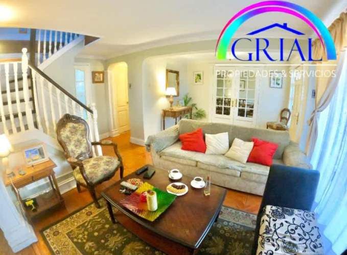 Vende Casa Chalet Estilo Victoriana El Bosque