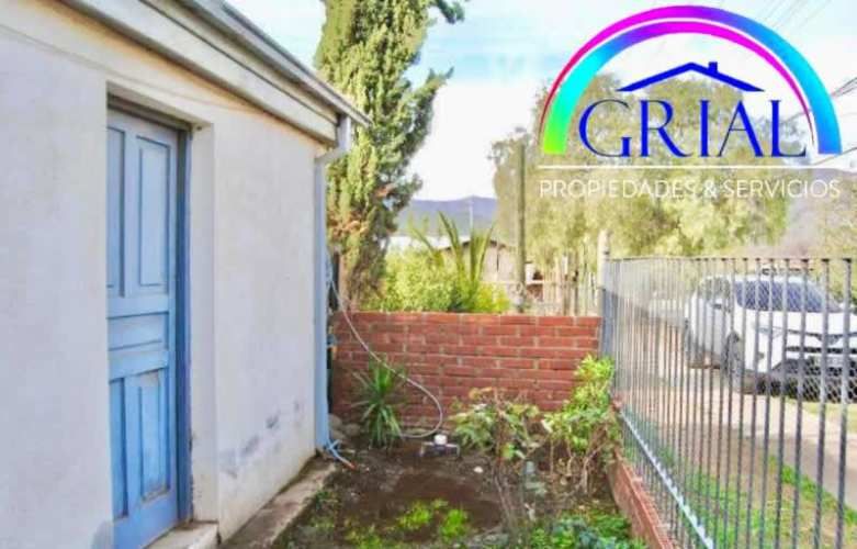 Amplia casa en Tiltil