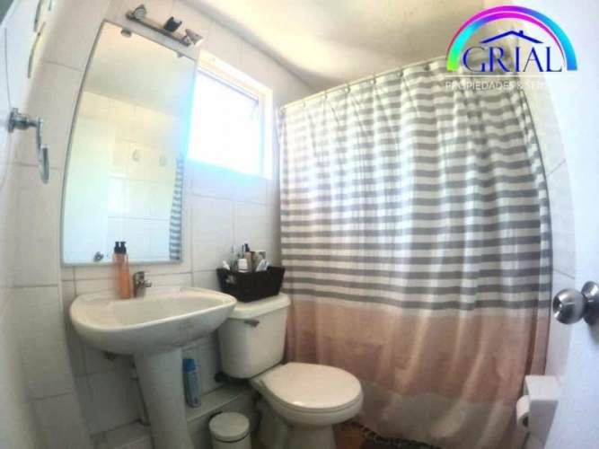 Se vende hermosa casa en sector residencial de Valle Grande