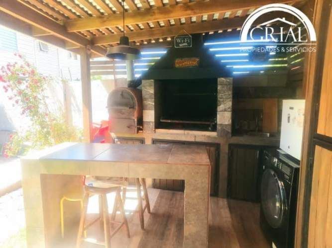 Se vende hermosa casa en sector residencial de Valle Grande