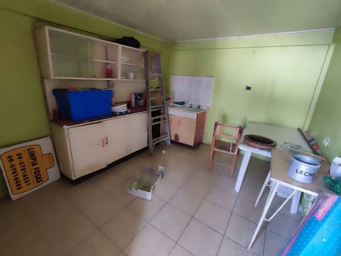 CASA America 645 - 647 / Se vende Casa, Sitio, Terreno, Local Ccial. 20.990 UF - 6 Dormitorios 3 Baños 3 Bodegas 6 Estacionamiento, mas de 500 m2 de terreno para construir