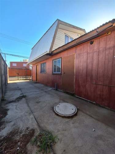 CASA Calle Los Cardos, Sector Poniente Los Angeles