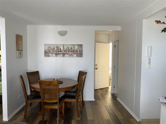 DEPARTAMENTO Av cuatro esquinas 098