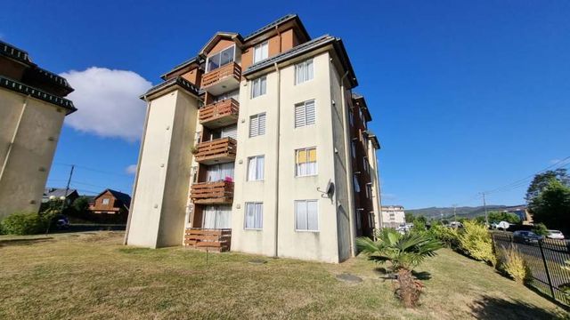 Excelente Departamento Condominio Lomas del Río 2