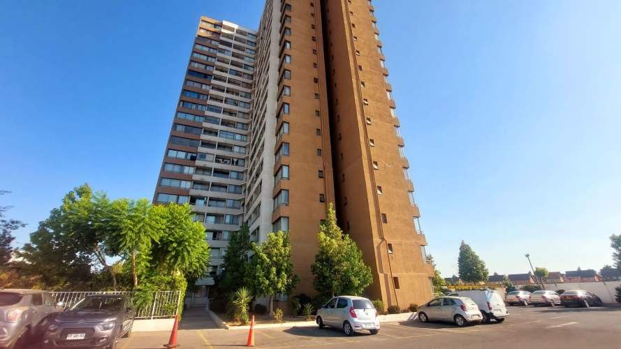VENTA DEPARTAMENTO EN MAIPÚ FRENTE MALL  ARAUCO