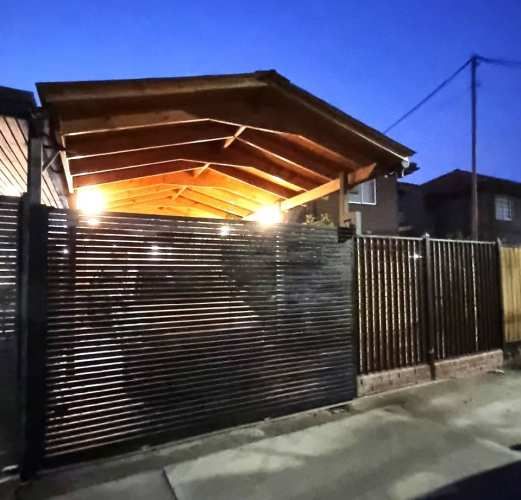 CASA Av. Costanera Norte, Los Suspiros