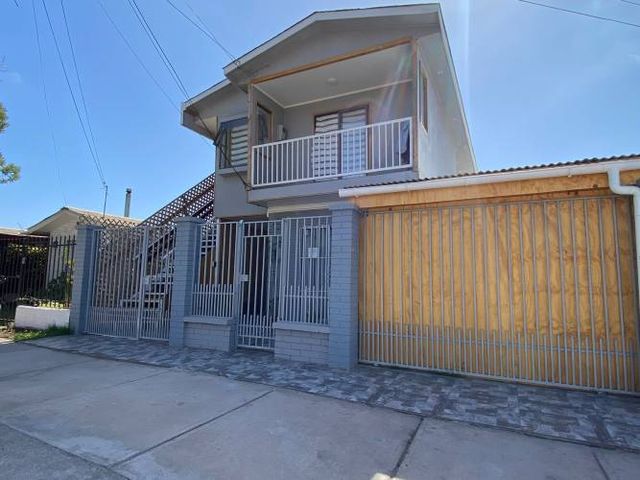SE VENDE BONITA Y AMPLIA CASA, CON MINI DEPARTAMENTO INDEPENDIENTE. REGION LA SERENA-COQUIMBO
