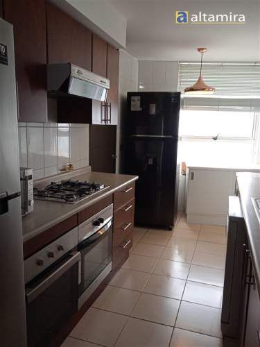 DEPARTAMENTO Edificio Punta Cavancha piso 21 TN (2 estacionamientos)