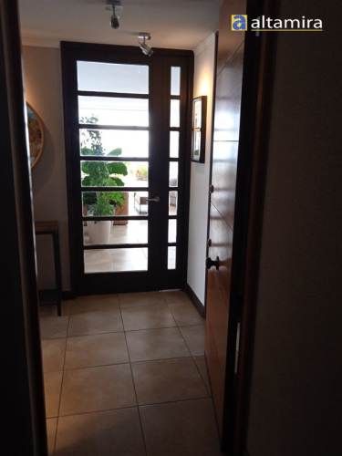 DEPARTAMENTO Edificio Punta Cavancha piso 21 TN (2 estacionamientos)