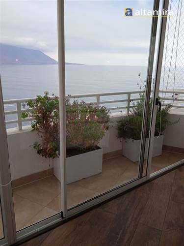 DEPARTAMENTO Edificio Punta Cavancha piso 21 TN (2 estacionamientos)