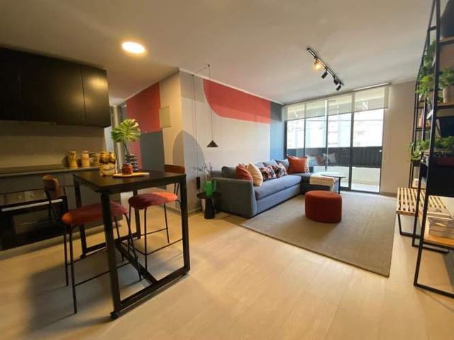 DEPARTAMENTO Mall Plaza Vespucio