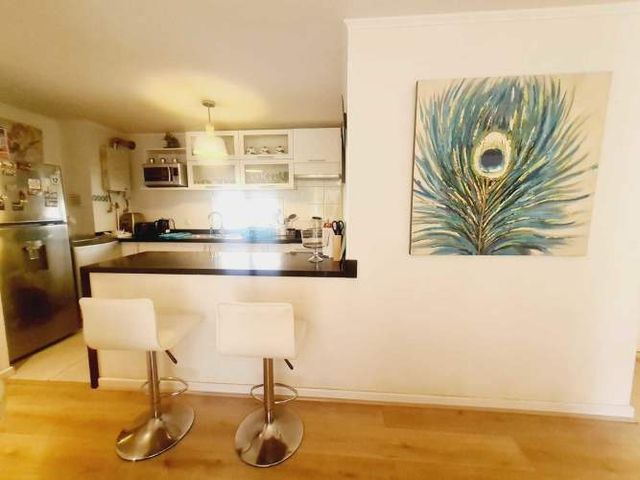 EXCELENTE DEPTO VENDO EN PAPUDO (81580)