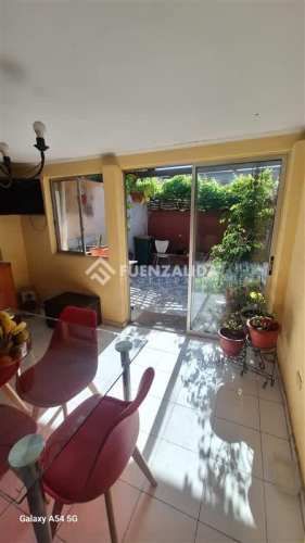 CASA Lo Martinez /pasaje Los Angeles