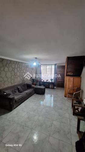 CASA Lo Martinez /pasaje Los Angeles