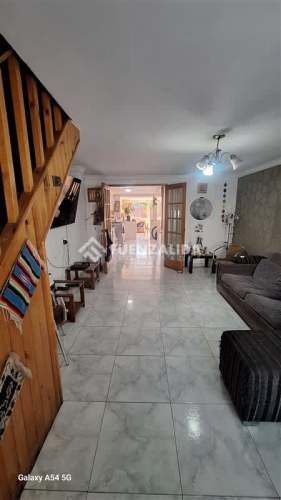 CASA Lo Martinez /pasaje Los Angeles