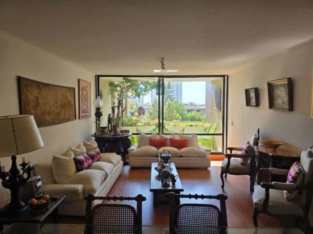 CERCANO A AV. LIBERTAD