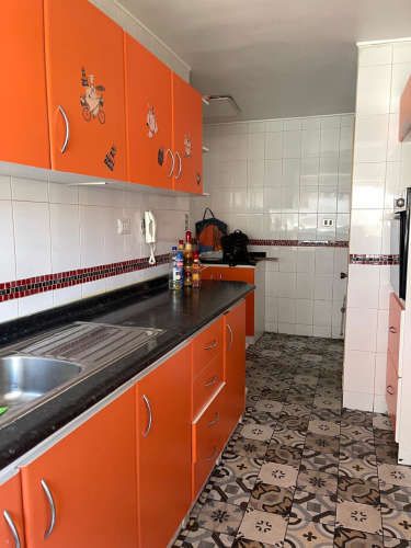 SE VENDE AMPLIO DEPARTAMENTO EN AV BRASIL EDIFICIO LOS INMIGRANTES