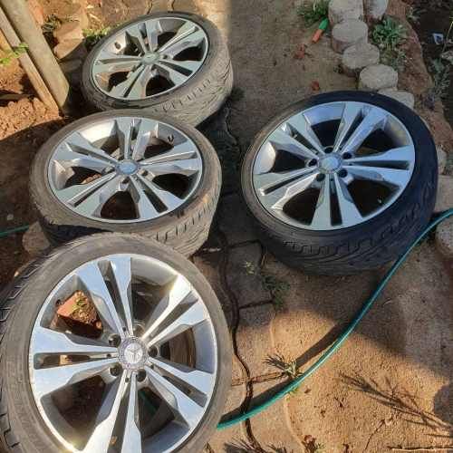 Llantas mercedes benz c300