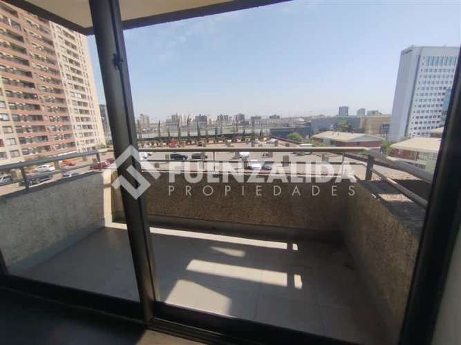 DEPARTAMENTO Calle Nueva/Vicuña Mackenna Oriente