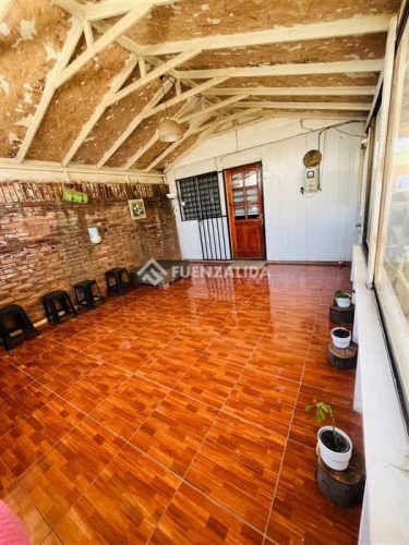 CASA Martín Vargas / Manuel Pl.