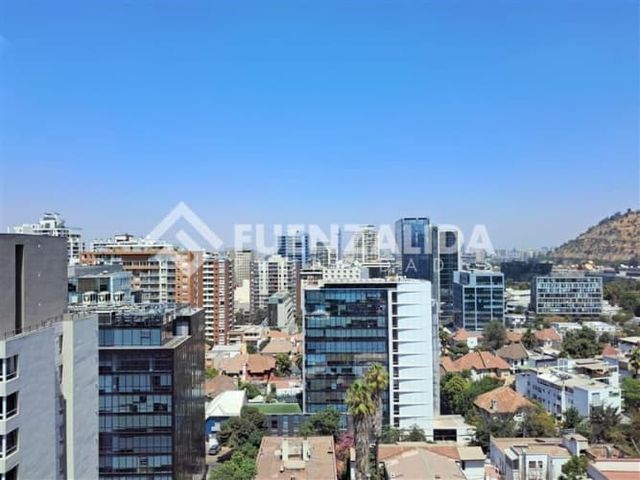 OFICINA Av. Providencia con Antobnio Bellet