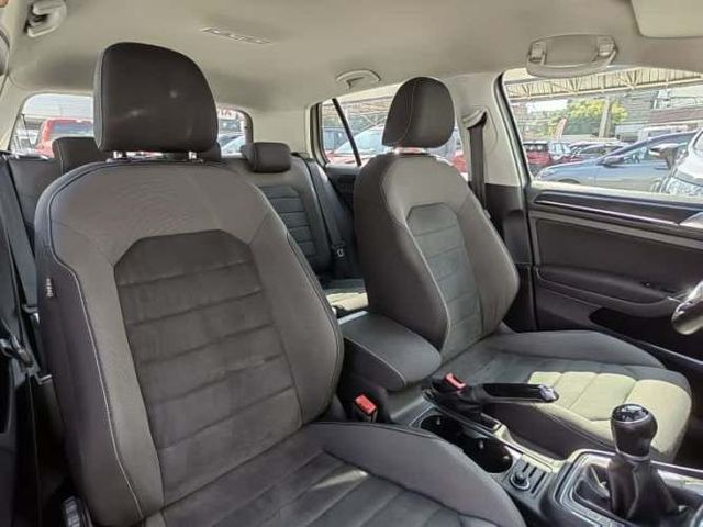 Volkswagen Golf Highline Hb Mt 2020