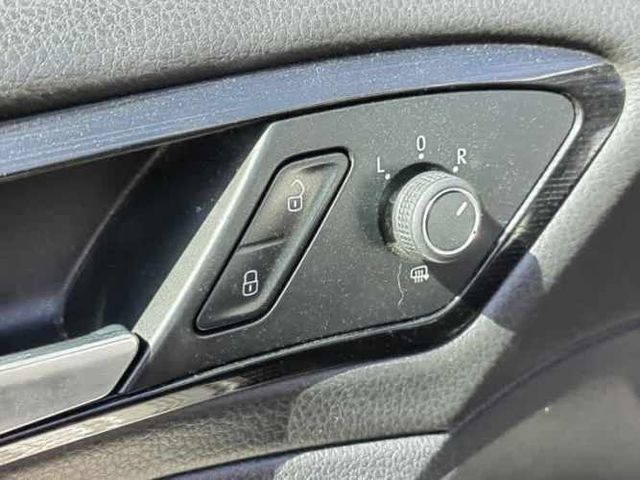 Volkswagen Golf Highline Hb Mt 2020