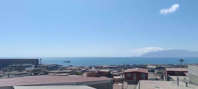 Se vende casa 7h 2b en Liceo Industrial. (82536)