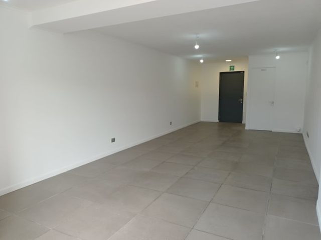 VENTA - OFICINA 32 MT EDIFICIO ARENAS DE AMUNATEGUI - LA SERENA