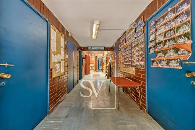 LOCAL COMERCIAL Capitán Crosbie