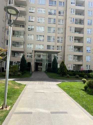 OPORTUNIDAD VENTA SEMINUEVO AVDA. LOS PABLOS (82623)