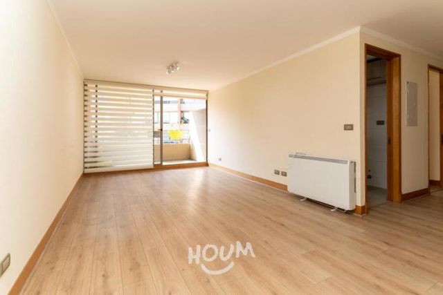 Departamento en Avenida Raúl Labbé