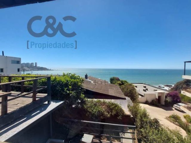 3 D 3 B, Vergara, Casa Con Maravillosa Vista Al Mar