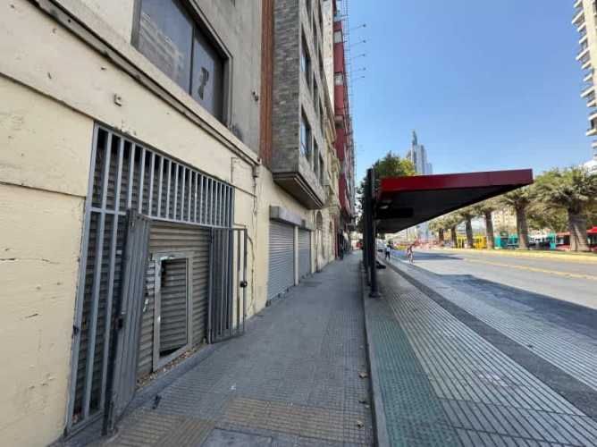 Local ALAMEDA 75. SANTIAGO