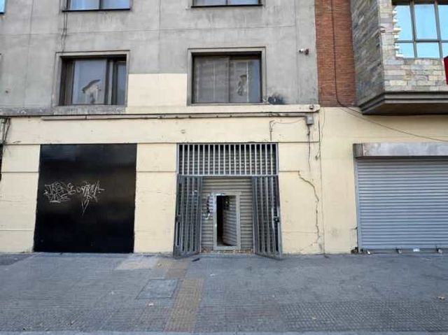 Local ALAMEDA 75. SANTIAGO