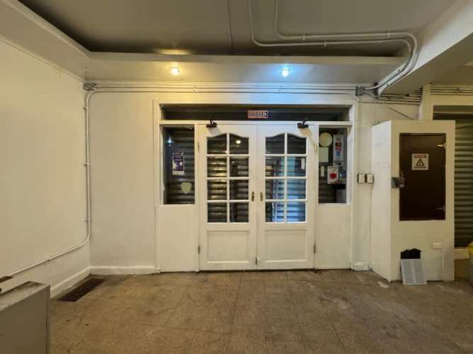 Local ALAMEDA 75. SANTIAGO