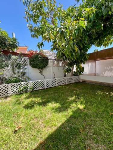 Se vende casa  (83532)