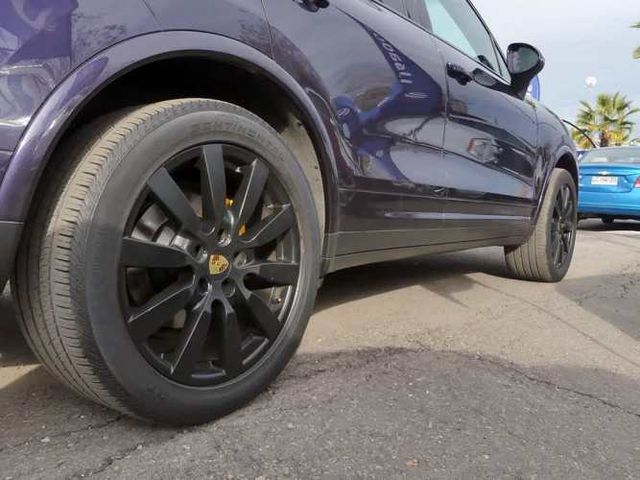 PORSCHE CAYENNE 2017